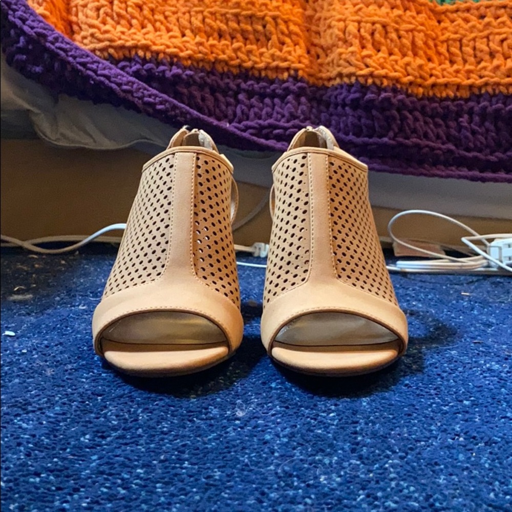 Tan Style&Co. shoes